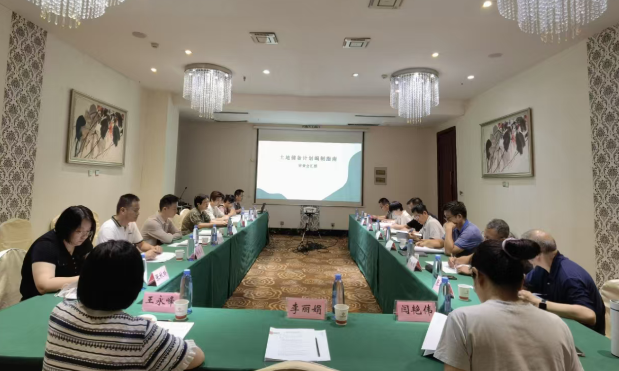 1979523946929586176.png 25112137u10x.png