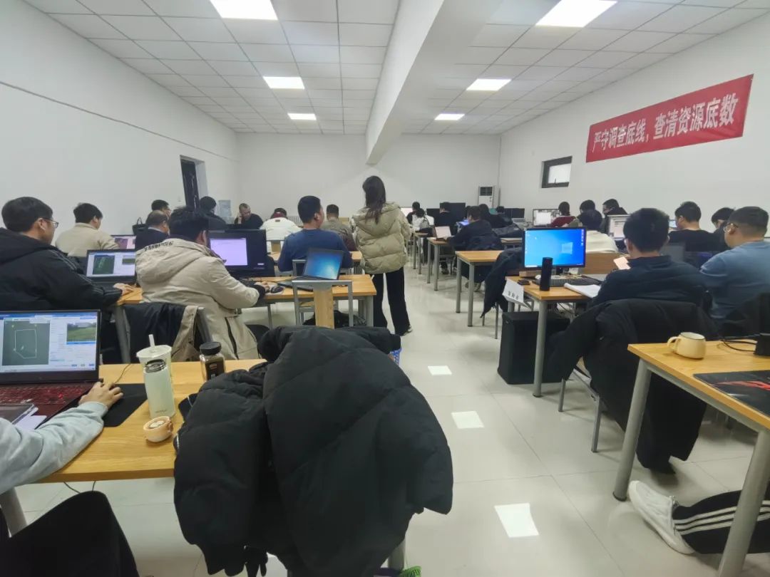 1979542133494644736.jpeg 061023216916.jpeg