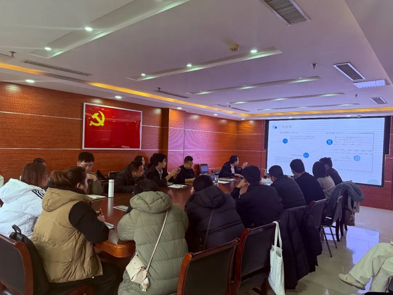 1979548215055089664.jpg 251628125rah.jpg