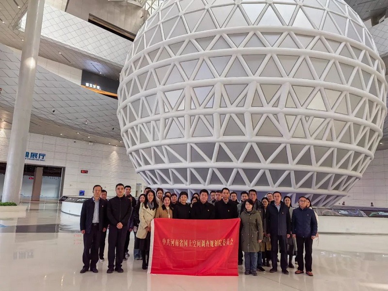 1979550095994912768.jpg 25162109ayfw.jpg