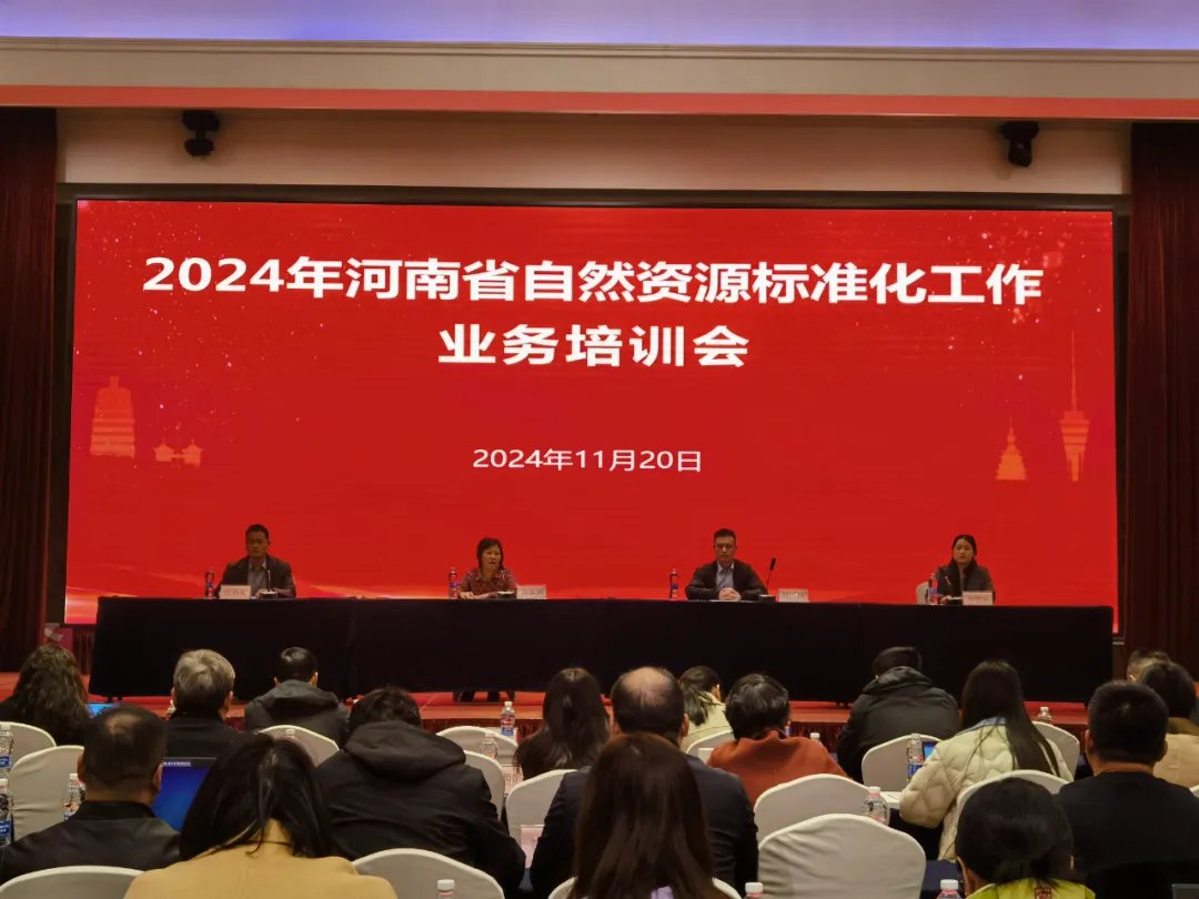 1979557496638799872.jpg 22102758596z.jpg