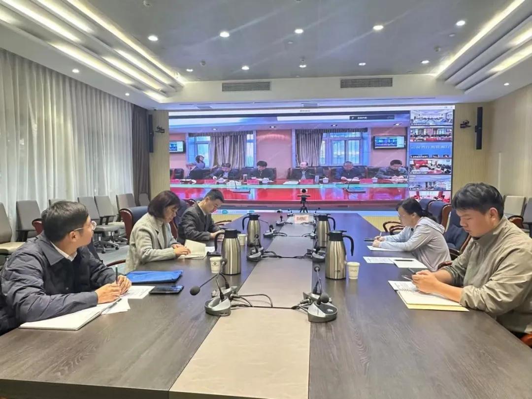 1979558867681280000.jpg 20144041ydbn.jpg