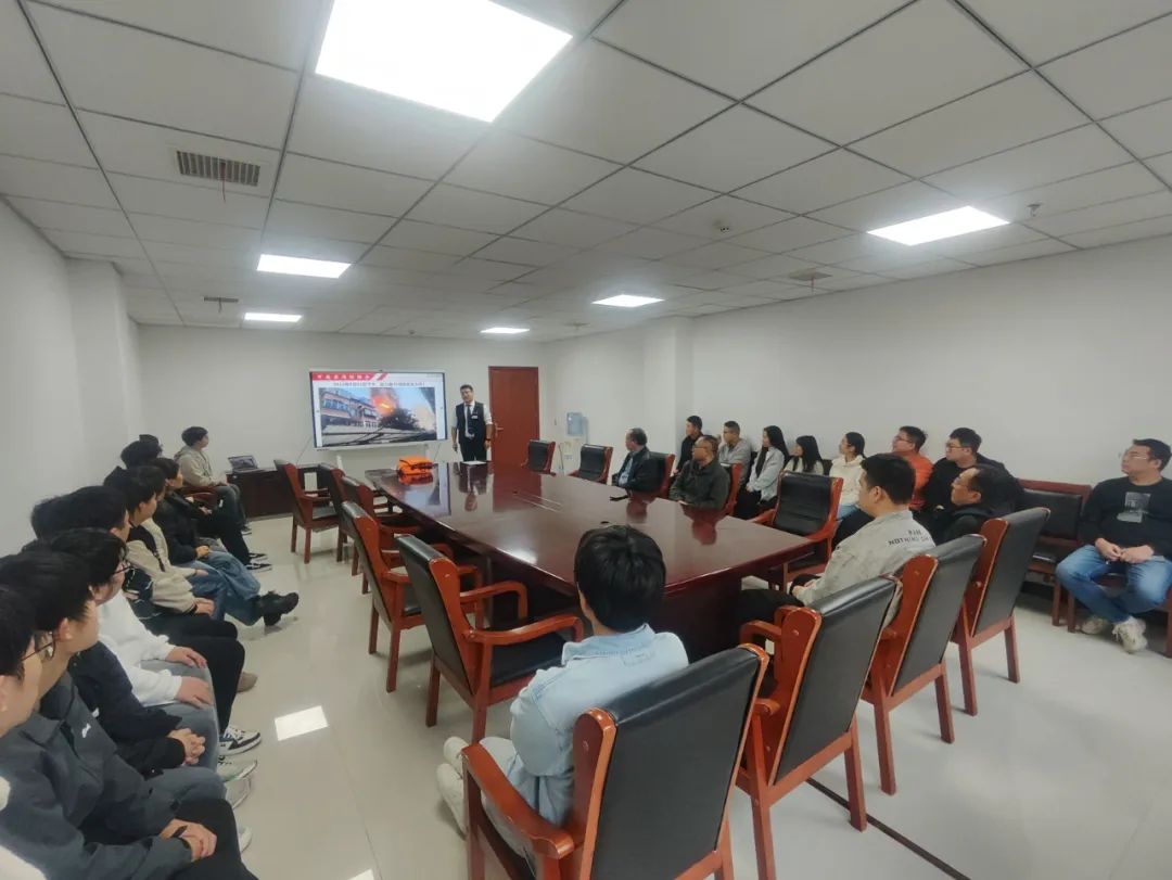 1979560378456997888.jpeg 180805244qdb.jpeg