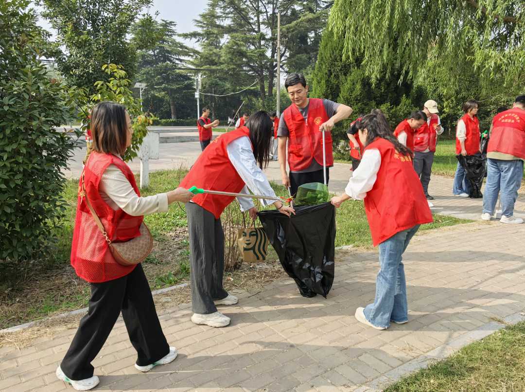 1979570361106038784.jpg 14130347wzxi.jpg