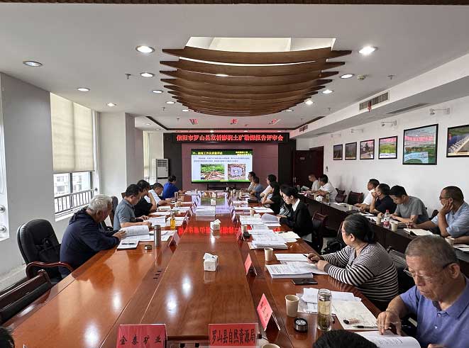 1979574644090208256.jpg 141253087my8.jpg