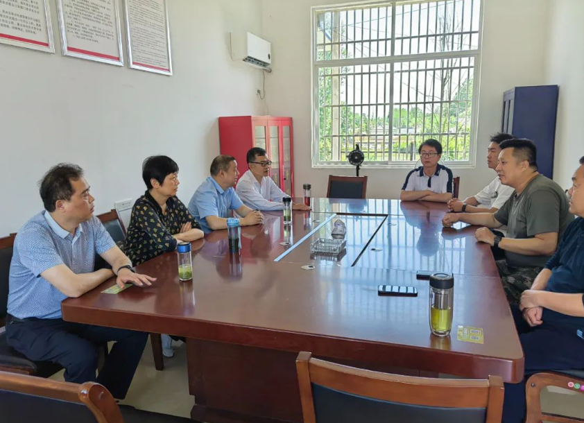 1979756298545065984.png 2216514525yu.png