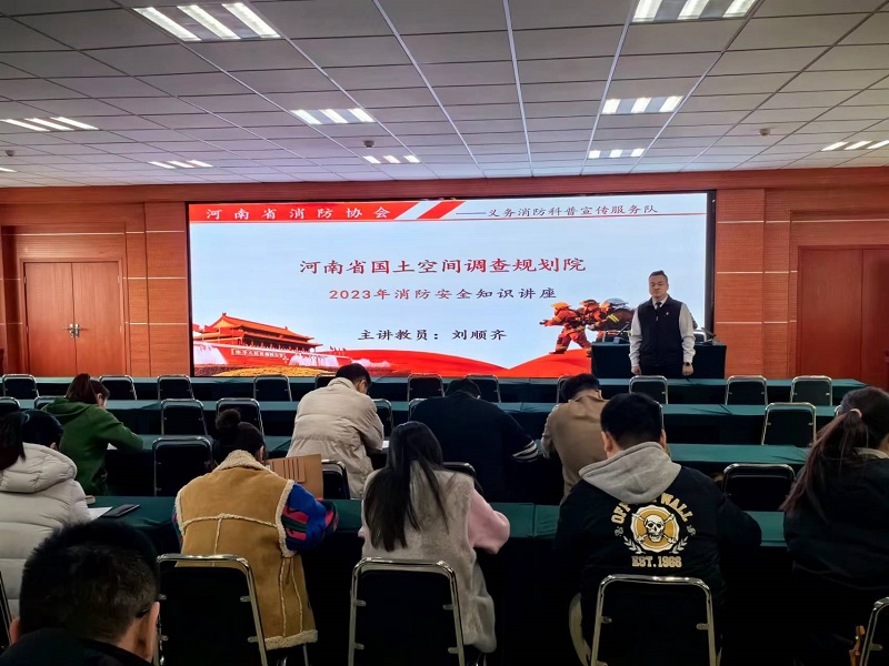 1979773227796197376.jpg 21142832mylh.jpg