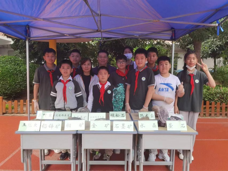 1979778032472092672.jpg 15111003f4vc.jpg